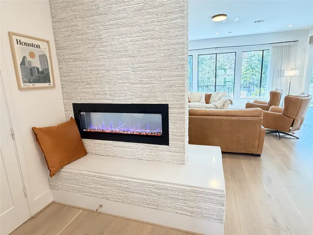 $1,675,000 | 3021 Blue Bonnet Boulevard, Houston, TX 77025