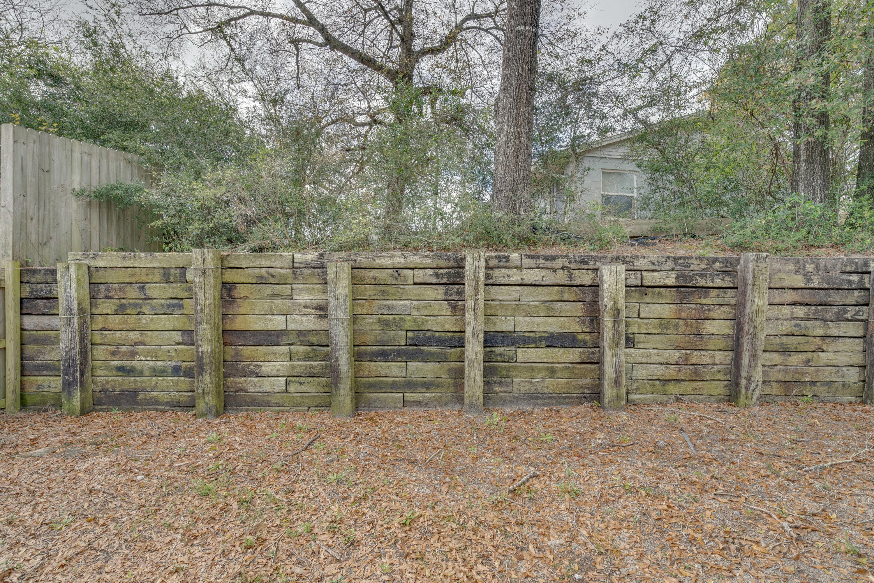 315 Dahlquist Drive Crestview, FL 32539 - Photo 32 of 32 a view of a wooden fence