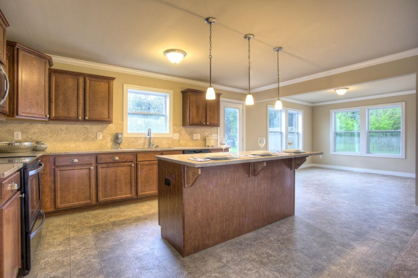 3930 Riley Ridge Portage, MI 49024 - Photo 4 of 22 Kitchen2