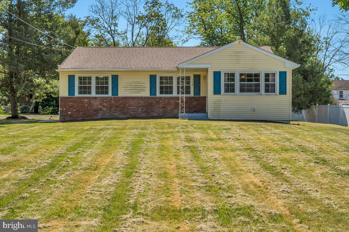 198 Jarvis Road Sicklerville, NJ 08081 - Photo 1 of 27
