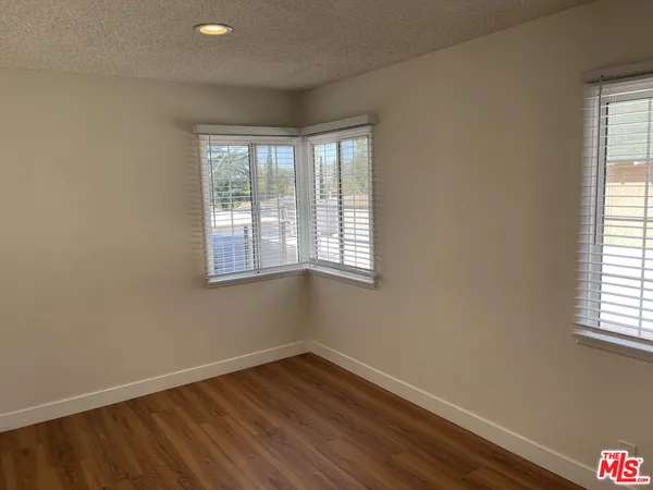 $3,450 | 10631 Tinker Avenue, Tujunga, CA 91042