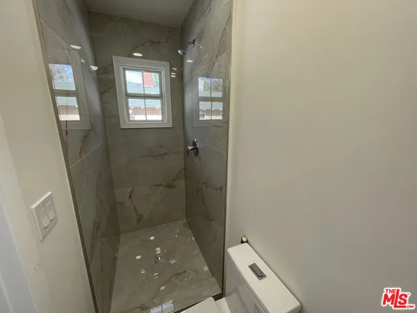 $3,450 | 10631 Tinker Avenue, Tujunga, CA 91042