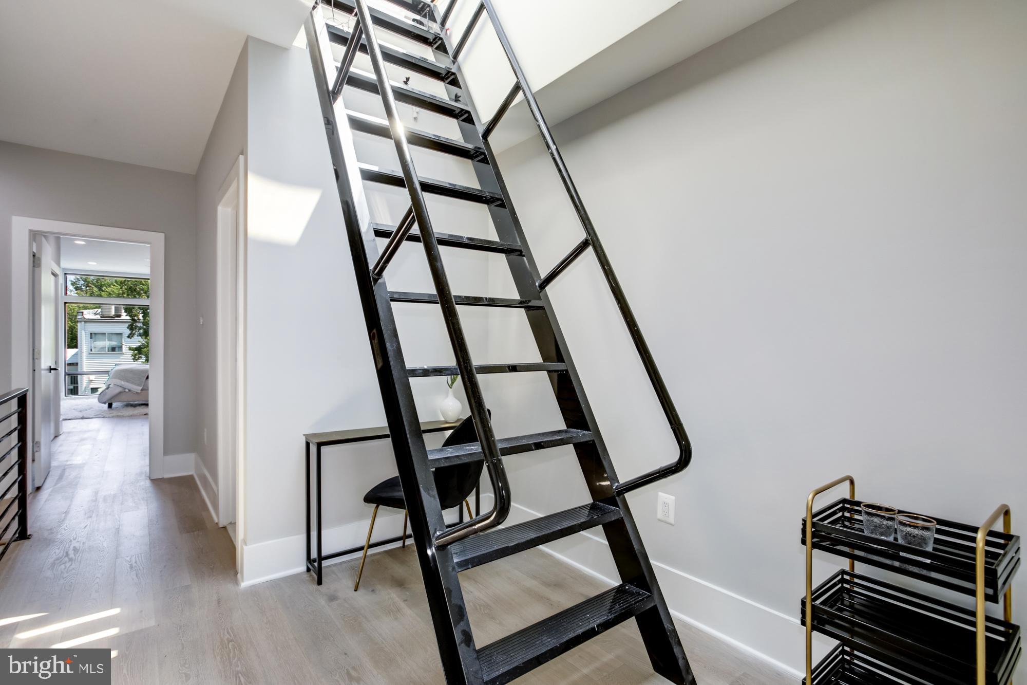 1615 6th Street Northwest, Unit 2 Washington, DC 20001 - Photo 21 of 25