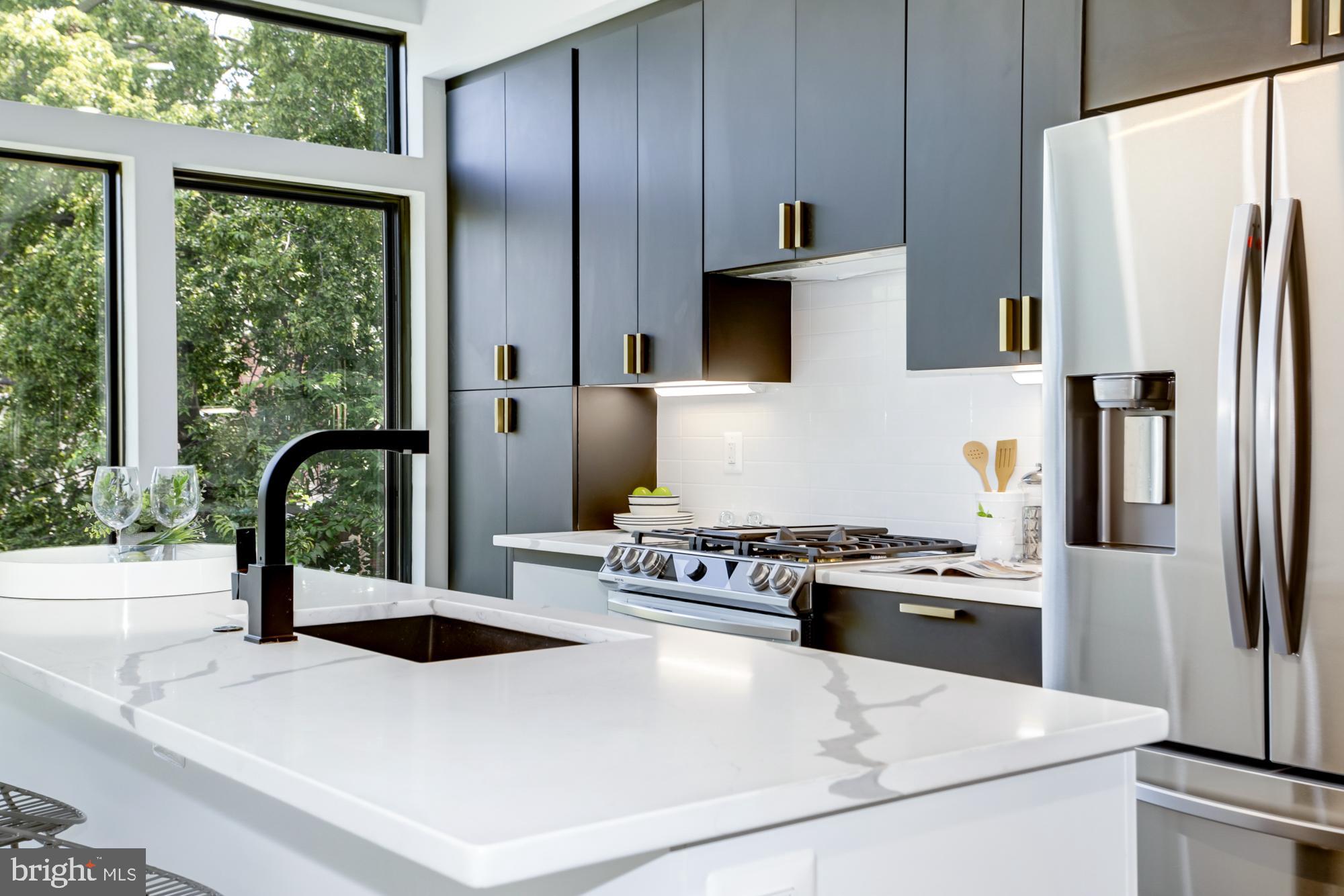 1615 6th Street Northwest, Unit 2 Washington, DC 20001 - Photo 3 of 25