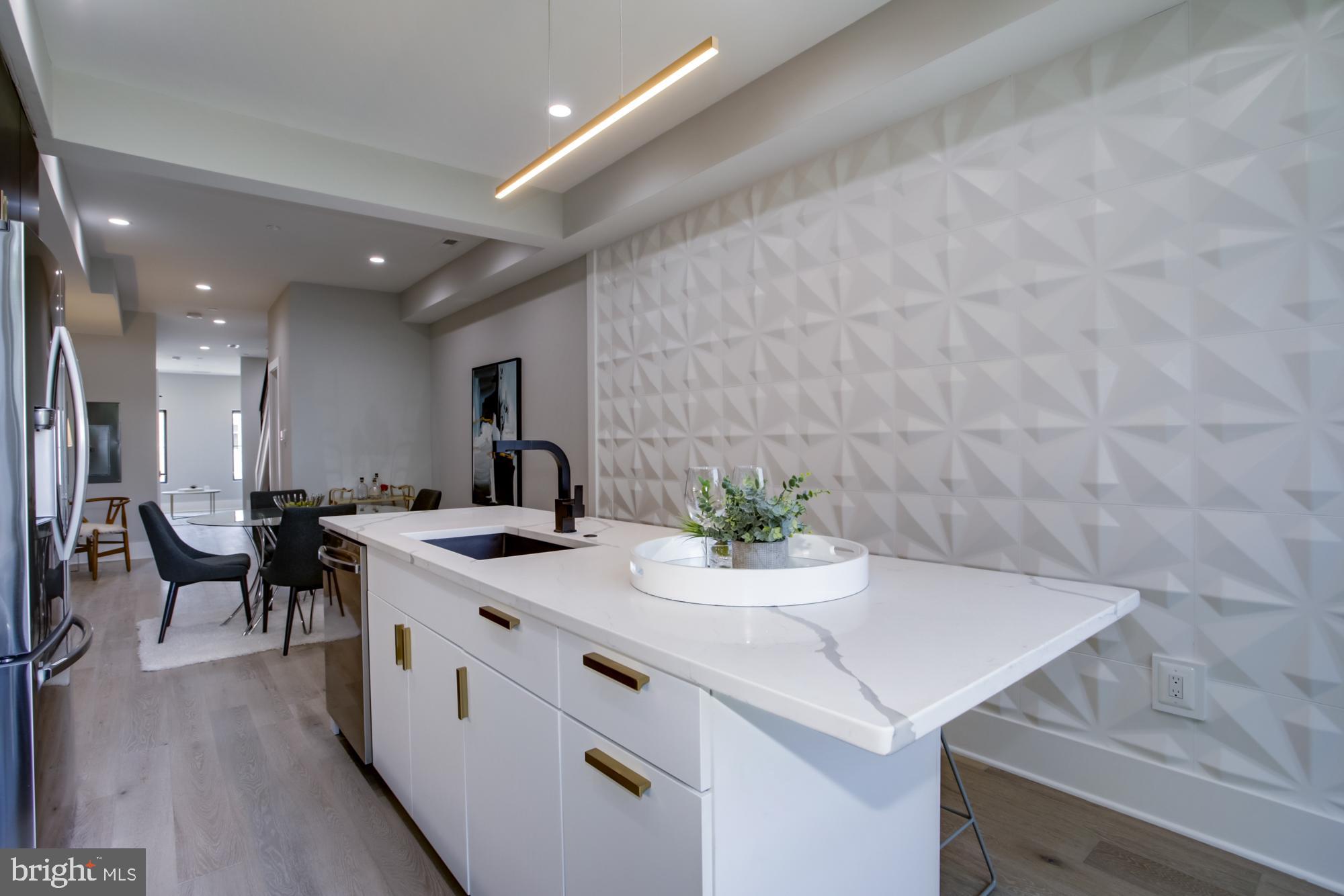 1615 6th Street Northwest, Unit 2 Washington, DC 20001 - Photo 5 of 25