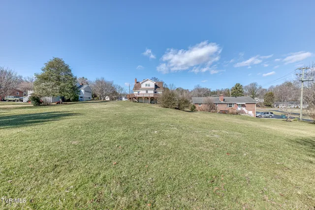 $189,000 | 209 Crossway Road, Bristol, VA 24201