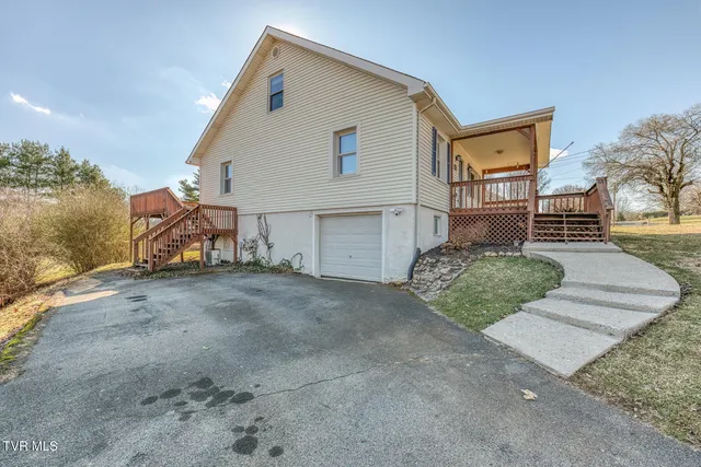 $189,000 | 209 Crossway Road, Bristol, VA 24201