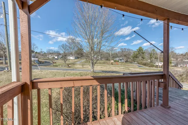 $189,000 | 209 Crossway Road, Bristol, VA 24201