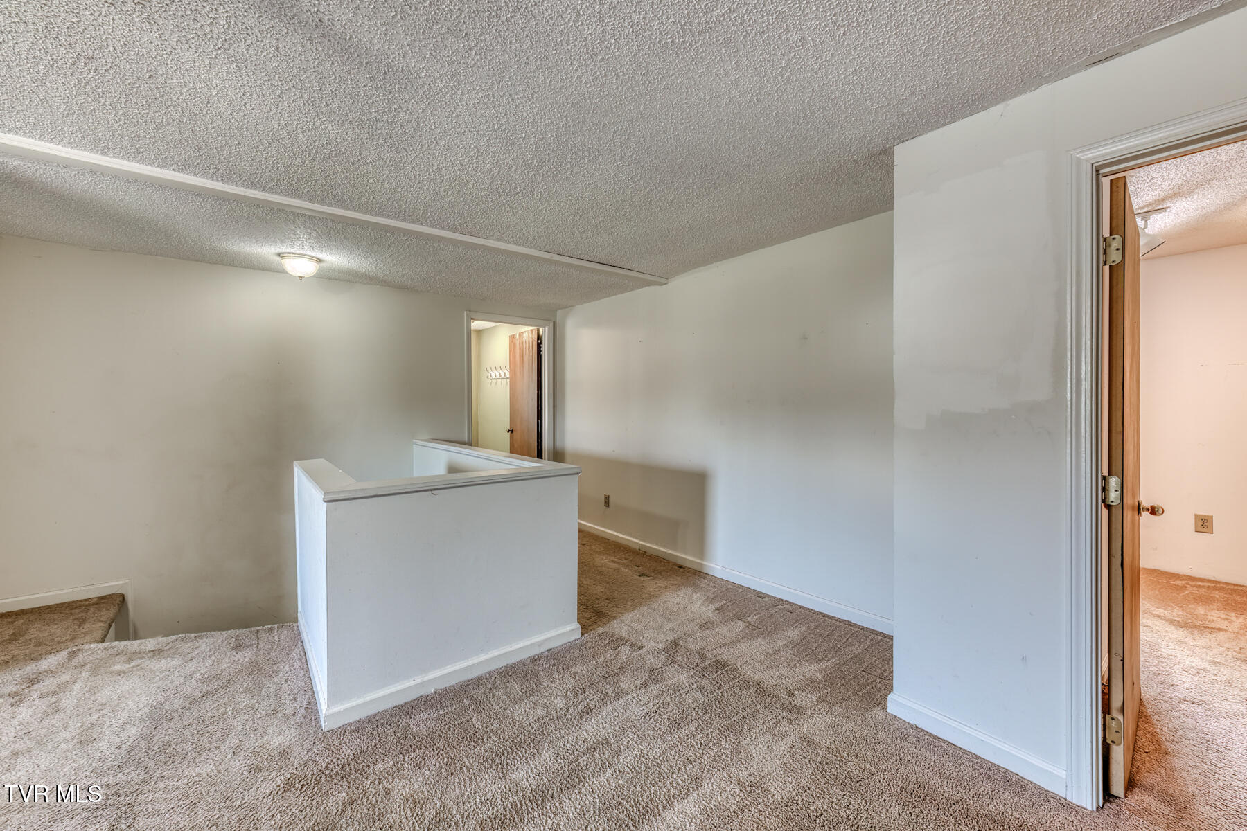 209 Crossway Road Bristol, VA 24201 - Photo 38 of 47 209 Crossway Rd-28