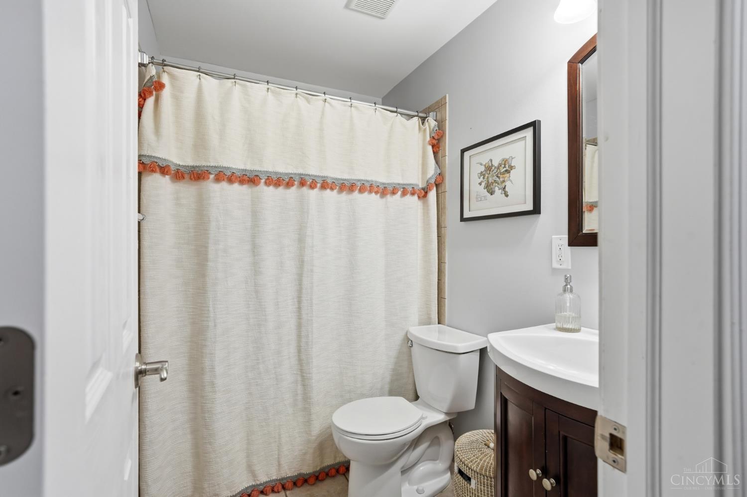 6809 Stewart Road Cincinnati, OH 45236 - Photo 38 of 48