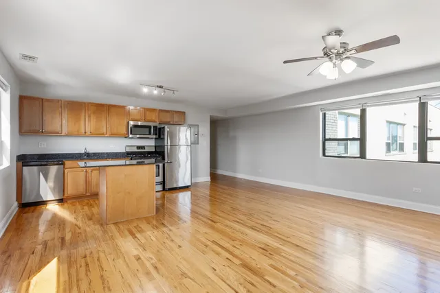$2,169 | 7616 North Marshfield Avenue, Unit 501, Chicago, IL 60626