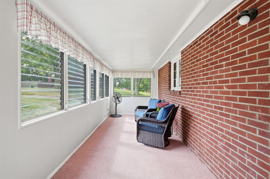 2913 Conway Wallrose Road Baden, PA 15005 - Photo 33 of 46