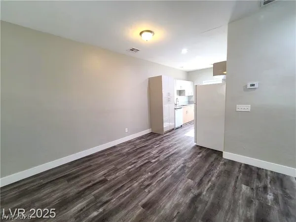 $1,250 | 1370 Ogallala Street, Unit 2, Pahrump, NV 89048