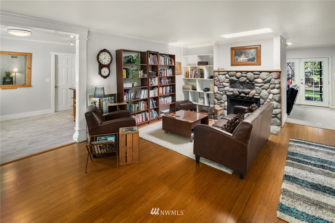 18618 Southeast 128th Street Renton, WA 98059 - Photo 11 of 36 Gallery Image 11