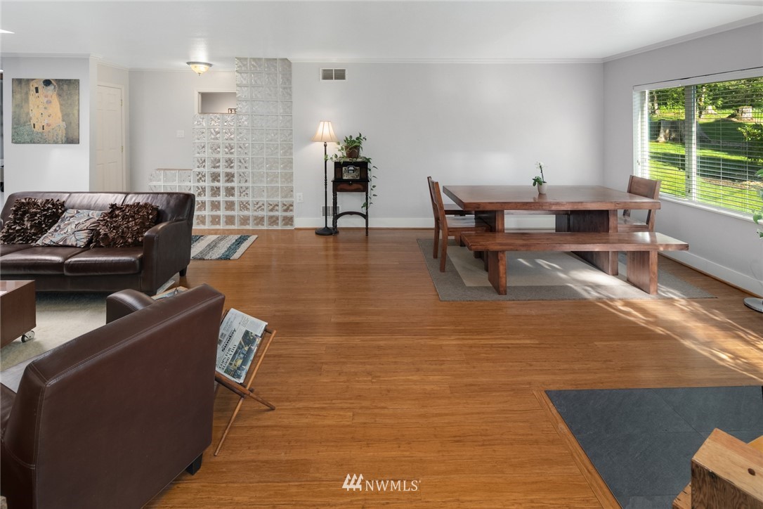 18618 Southeast 128th Street Renton, WA 98059 - Photo 12 of 36 Gallery Image 12