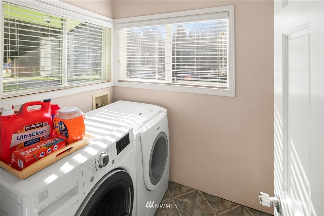 18618 Southeast 128th Street Renton, WA 98059 - Photo 23 of 36 Gallery Image 23