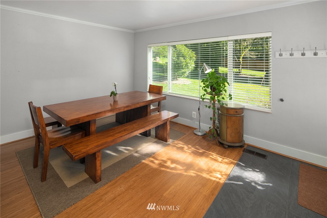 18618 Southeast 128th Street Renton, WA 98059 - Photo 9 of 36 Gallery Image 9