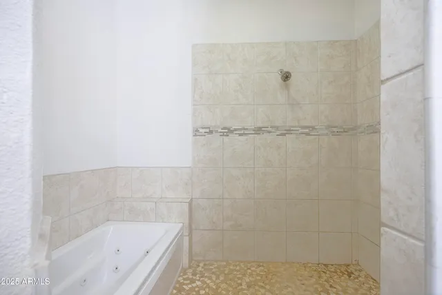 $1,985,000 | 601 North Bullmoose Drive, Chandler, AZ 85224