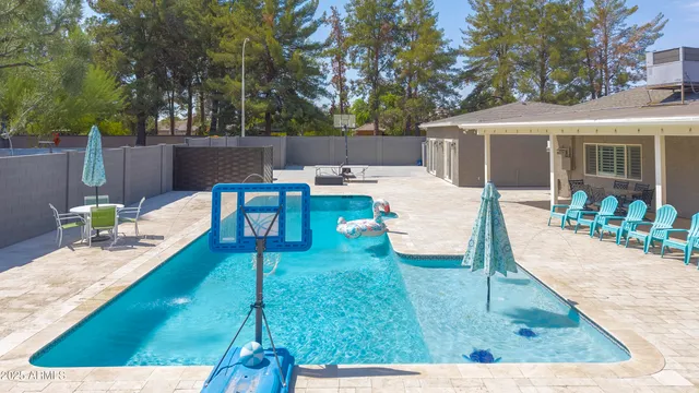 $1,985,000 | 601 North Bullmoose Drive, Chandler, AZ 85224