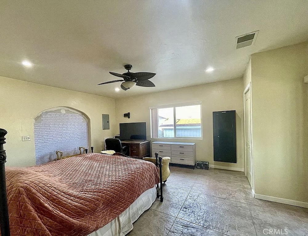 73315 Helms Road Desert Hot Springs, CA 92241 - Photo 17 of 34