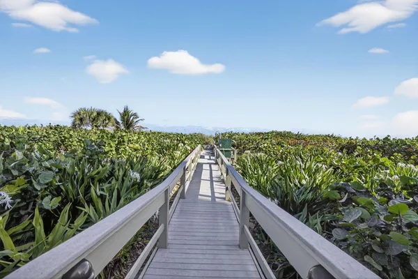 $4,900 | 3400 North Ocean Drive, Unit 408, Singer Island, FL 33404