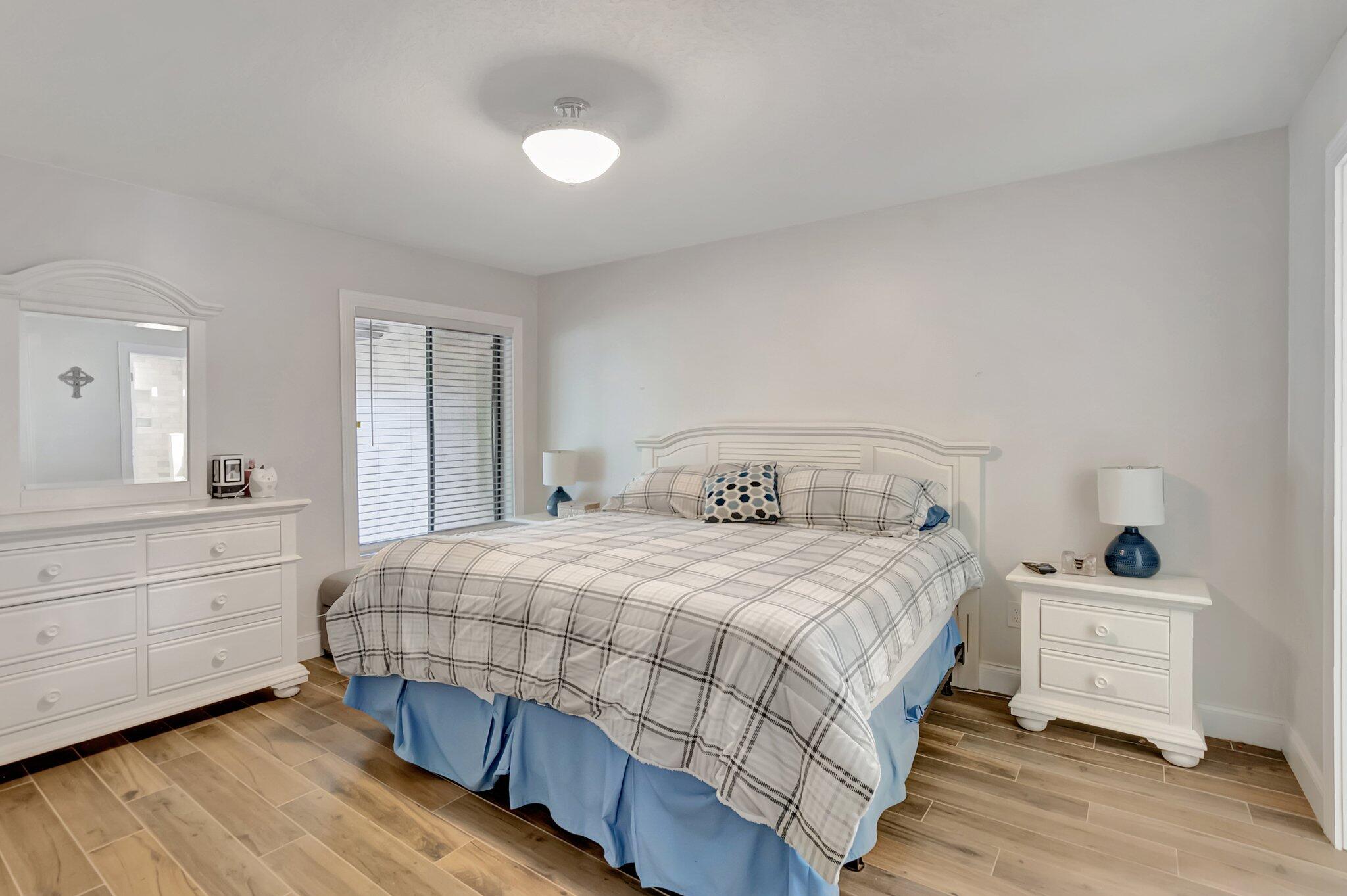 301 Club Circle, Unit 209 Boca Raton, FL 33487 - Photo 13 of 19 master bedroom