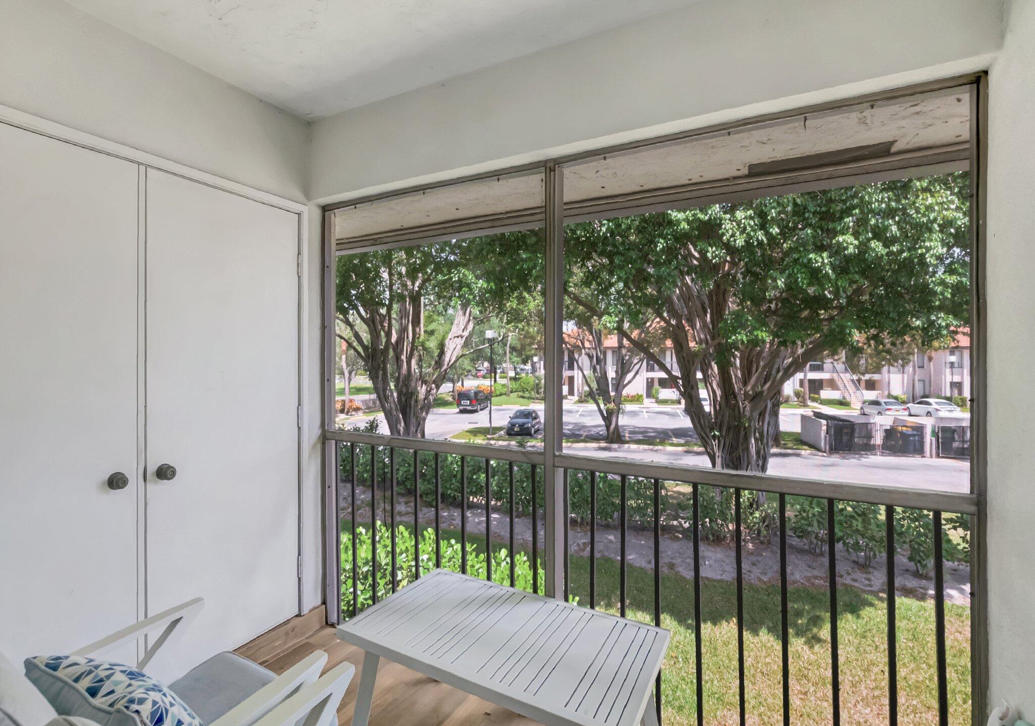 301 Club Circle, Unit 209 Boca Raton, FL 33487 - Photo 10 of 19 screened in balcony