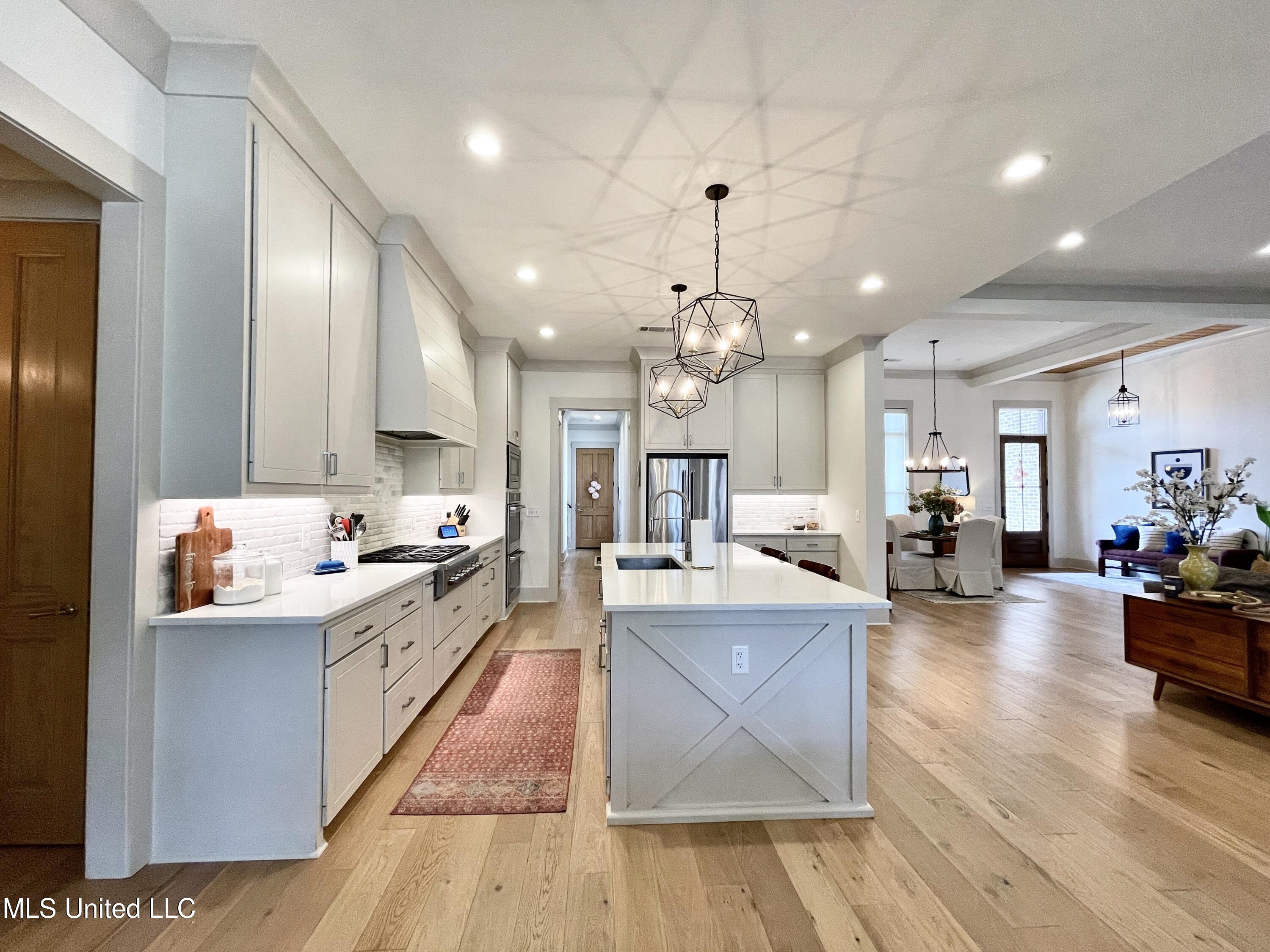 210 South Woodcreek Road Madison, MS 39110 - Photo 25 of 87 IMG_9165