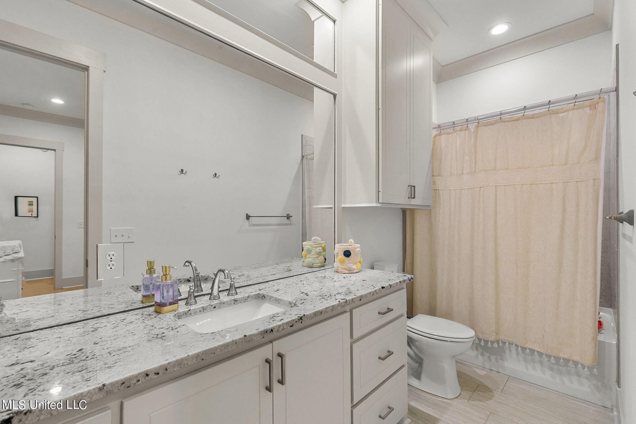 210 South Woodcreek Road Madison, MS 39110 - Photo 70 of 87 76-web-or-mls-210 S Woodcreek-76