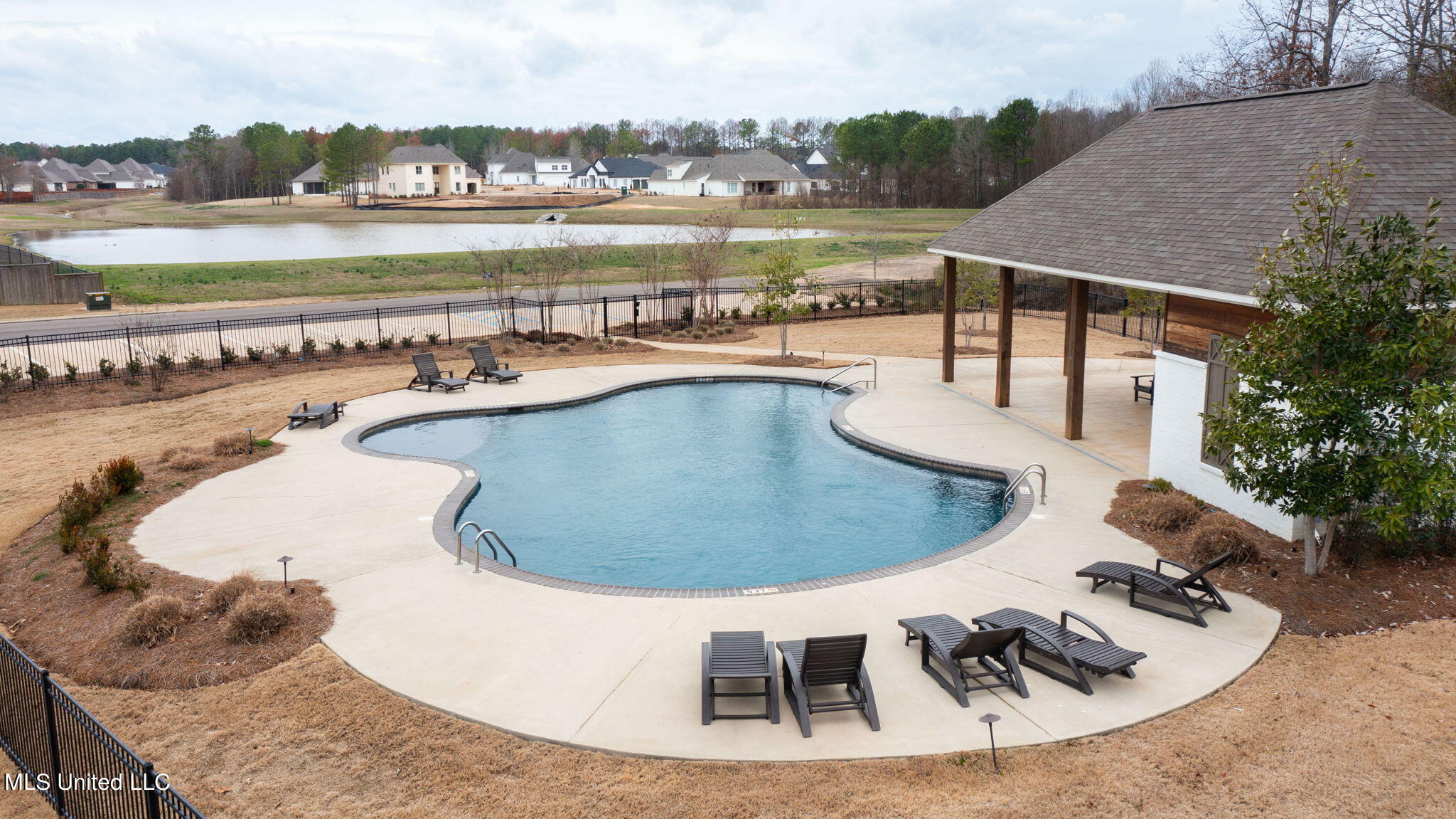 210 South Woodcreek Road Madison, MS 39110 - Photo 84 of 87 Neighbrohood pool