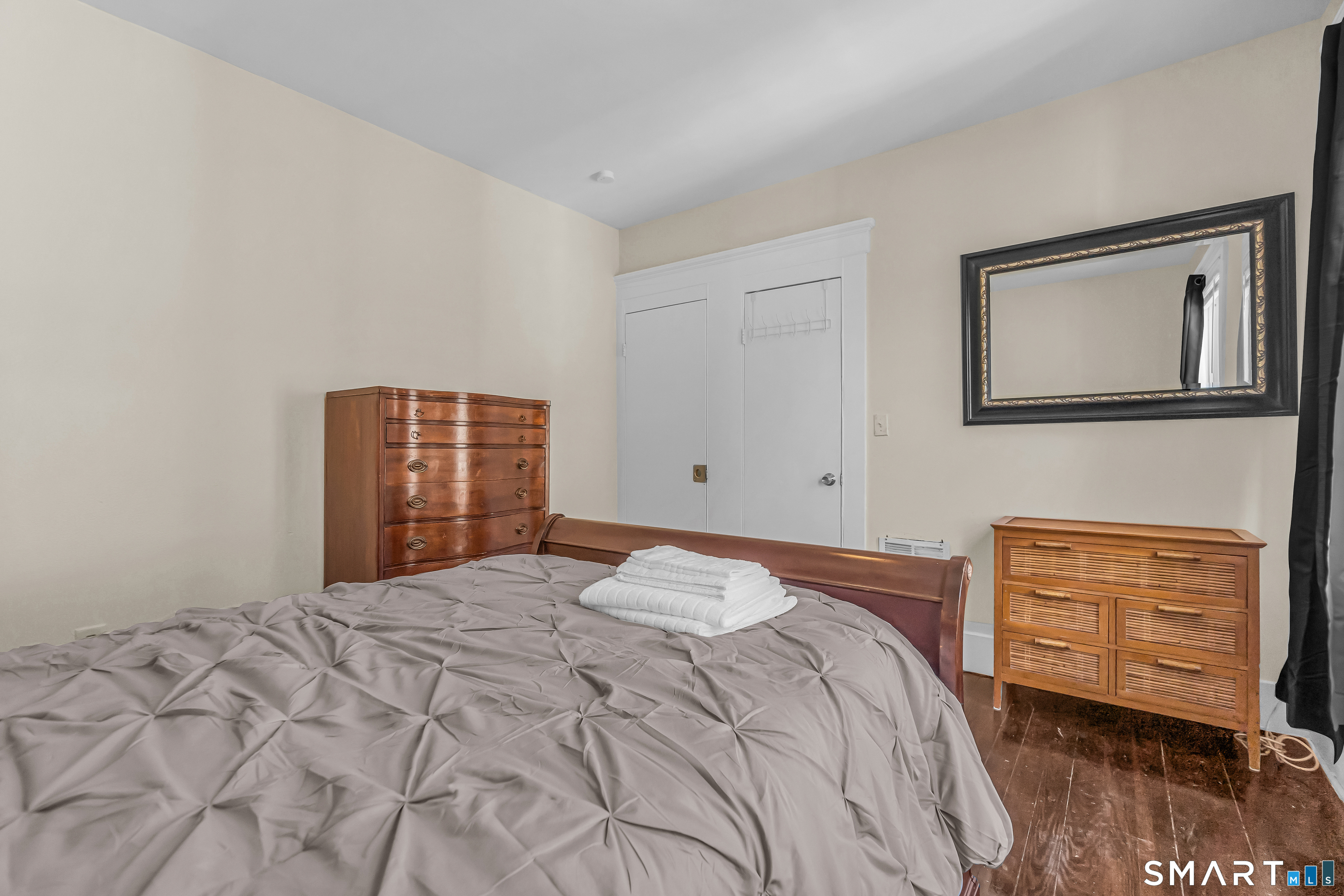 766 George Street New Haven, CT 06511 - Photo 18 of 23 a bedroom with a bed and a mirror