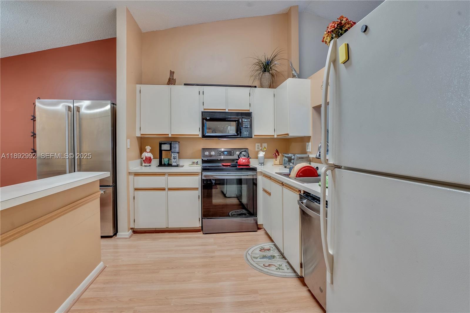 7641 Northwest 99th Avenue Tamarac, FL 33321 - Photo 18 of 51