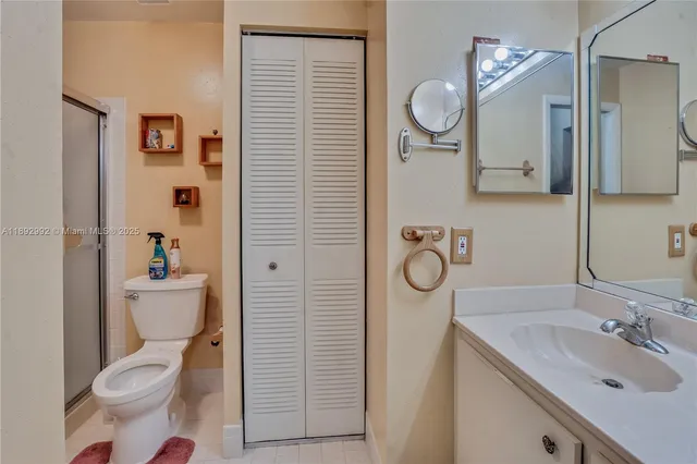 $384,900 | 7641 Northwest 99th Avenue, Tamarac, FL 33321