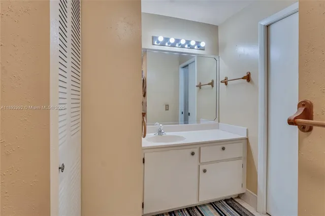 $384,900 | 7641 Northwest 99th Avenue, Tamarac, FL 33321