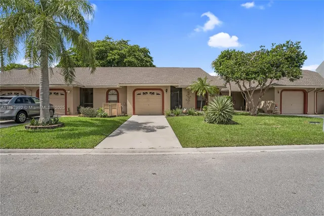$384,900 | 7641 Northwest 99th Avenue, Tamarac, FL 33321