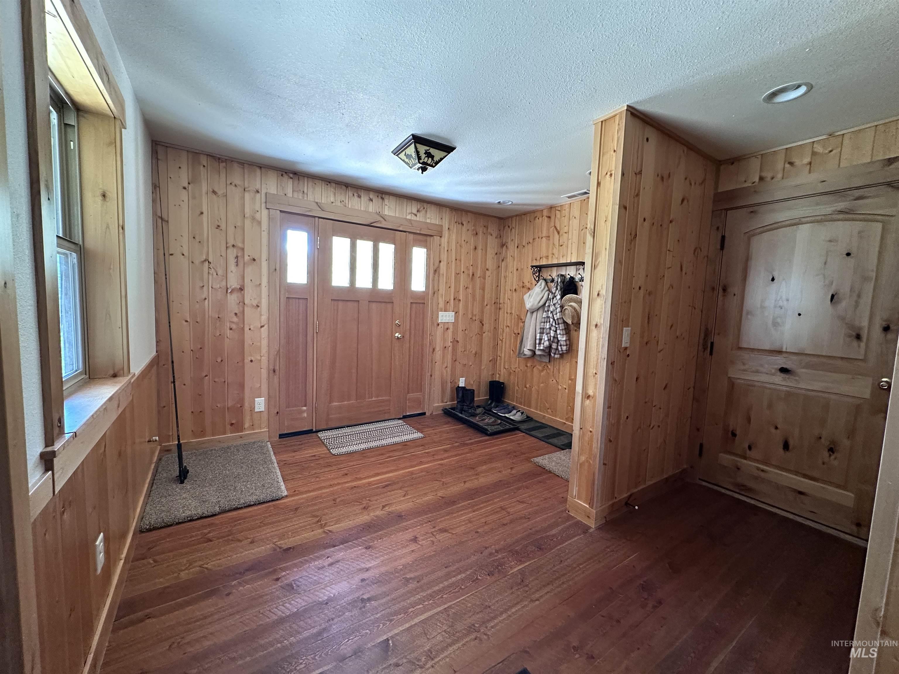 65 Dustin Road McCall, ID 83638 - Photo 7 of 45