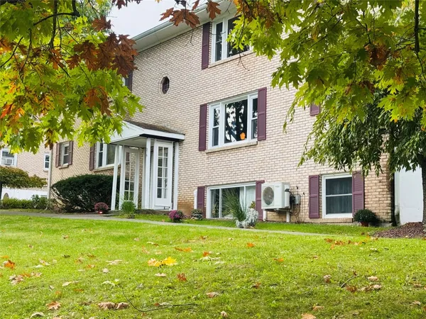$1,300 | 300 Rano Boulevard, Unit 3, Vestal, NY 13850