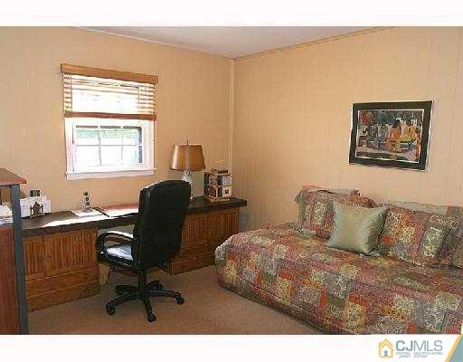3 Currier Road East Brunswick, NJ 08816 - Photo 8 of 10 Gallery Image 8