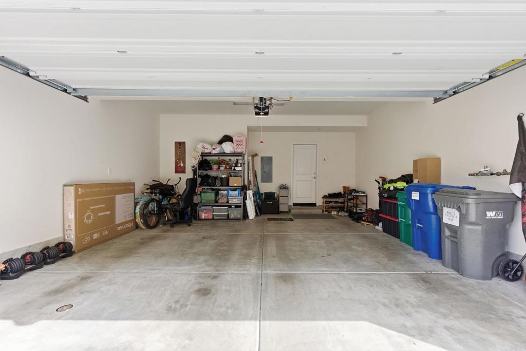 4367 Pacifica Way, Unit 2 Oceanside, CA 92056 - Photo 11 of 36