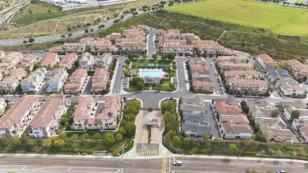 $829,999 | 4367 Pacifica Way, Unit 2, Oceanside, CA 92056