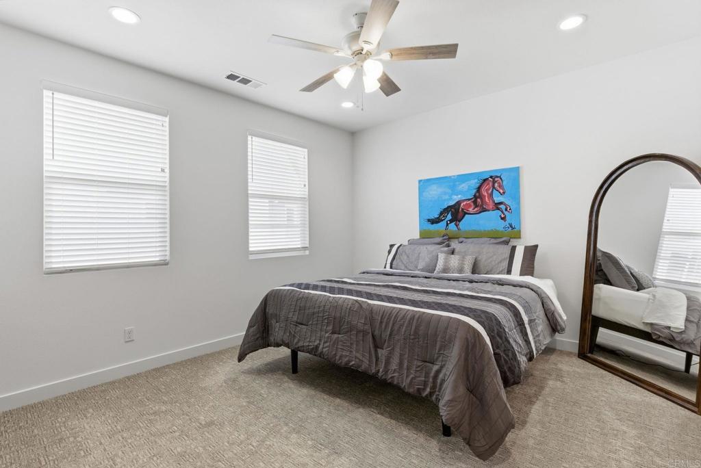4367 Pacifica Way, Unit 2 Oceanside, CA 92056 - Photo 22 of 37