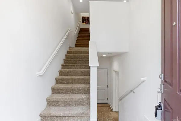 $810,000 | 4367 Pacifica Way, Unit 2, Oceanside, CA 92056