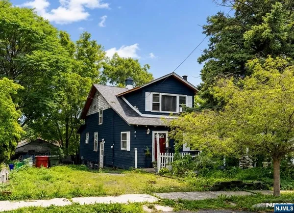 $350,000 | 38 Orchard Street, Nutley, NJ 07110