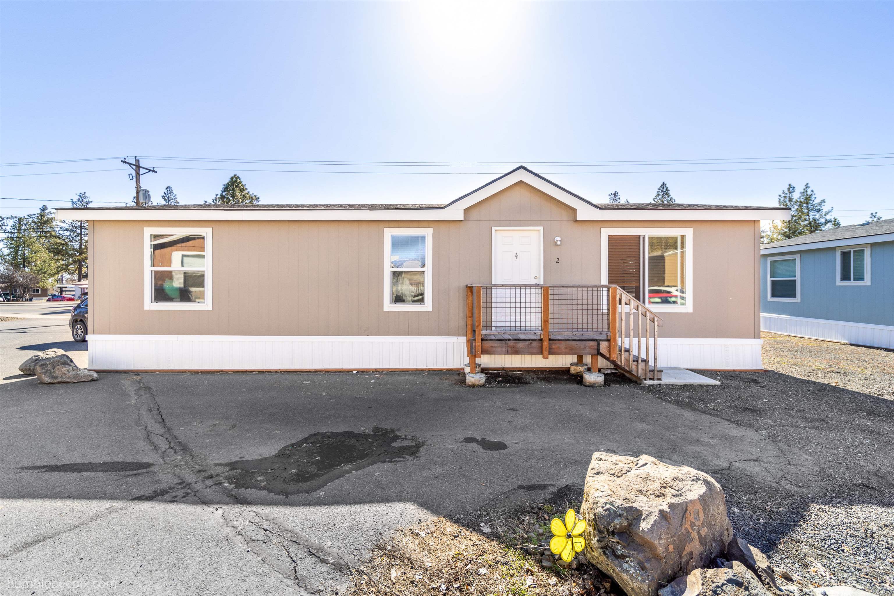 840 West 1st Street, Unit 2 Cheney, WA 99004 - Photo 2 of 27 Gallery Image 2