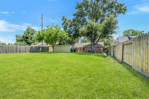 $285,000 | 806 Park Meadow Drive, Katy, TX 77450