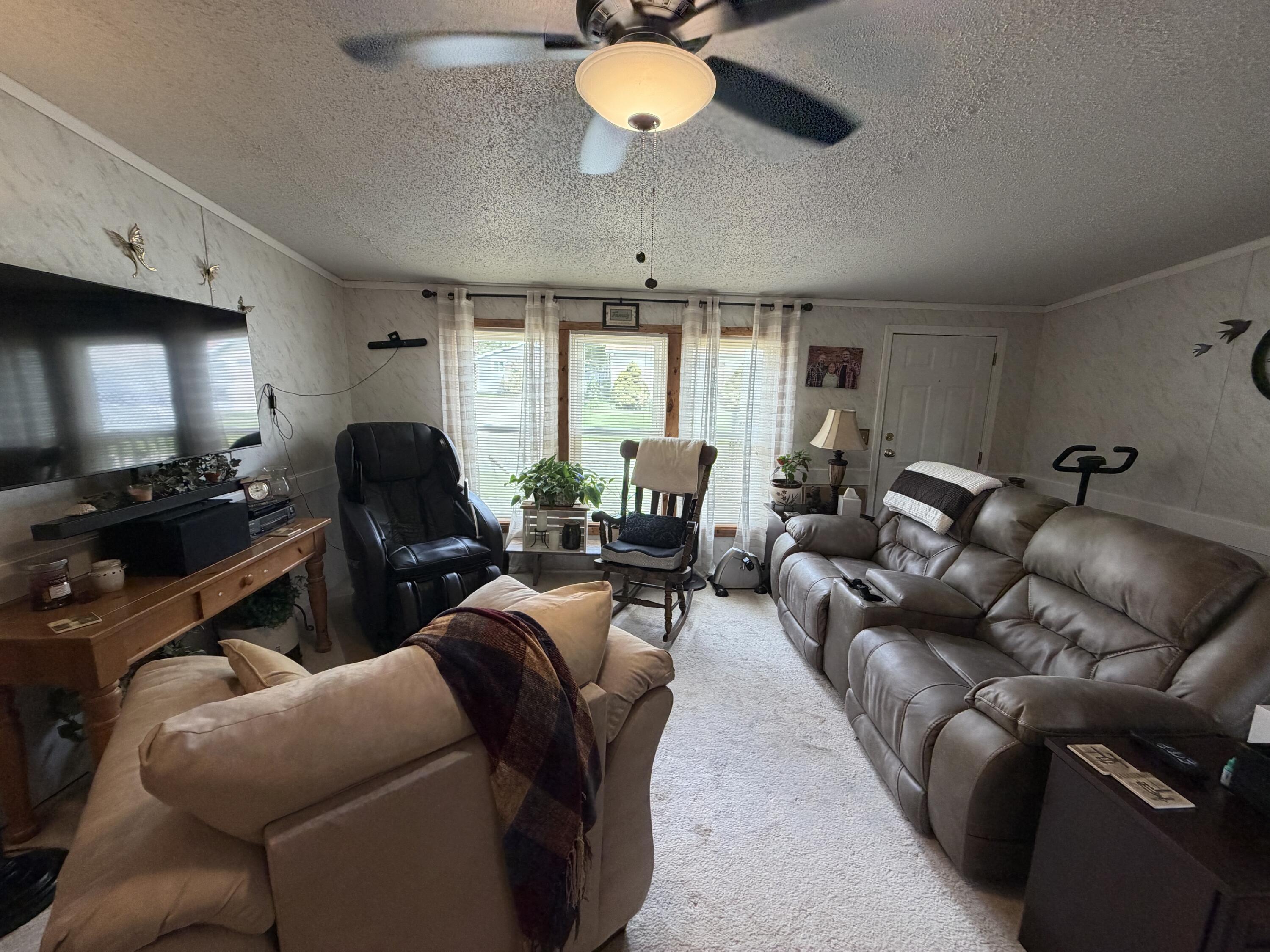 13091 Luthman Road Minster, OH 45865 - Photo 35 of 93 Living Room