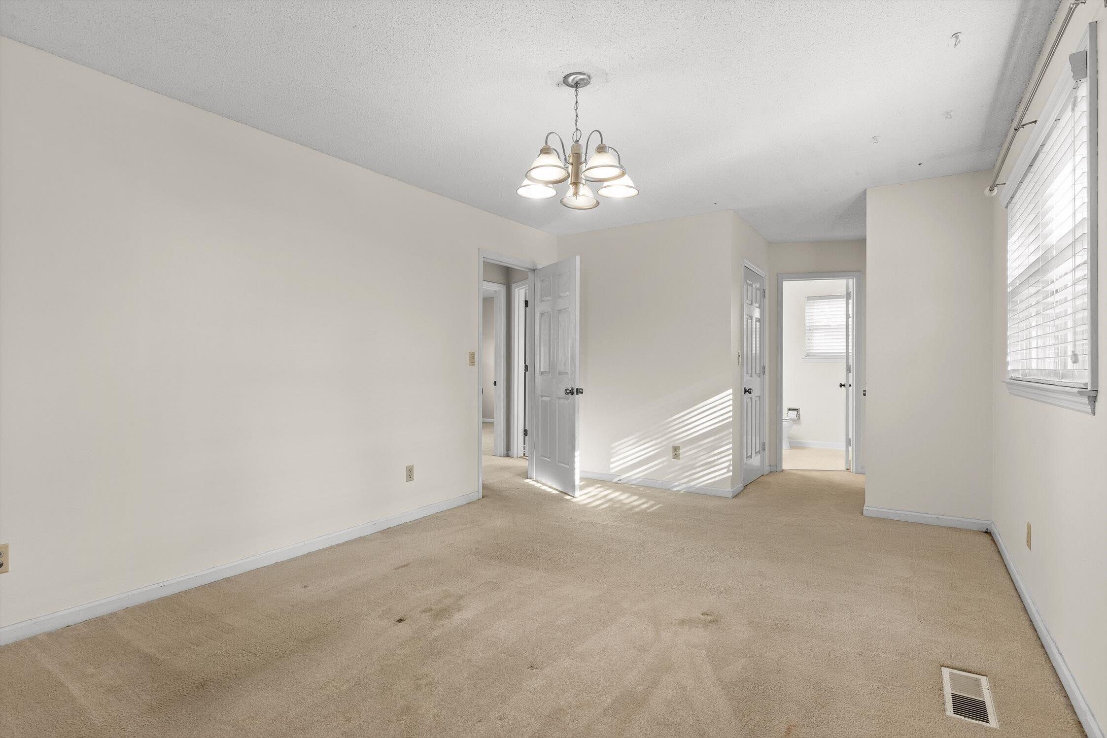 700 Swansons Ridge Road Chattanooga, TN 37421 - Photo 14 of 32 Primary Bedroom