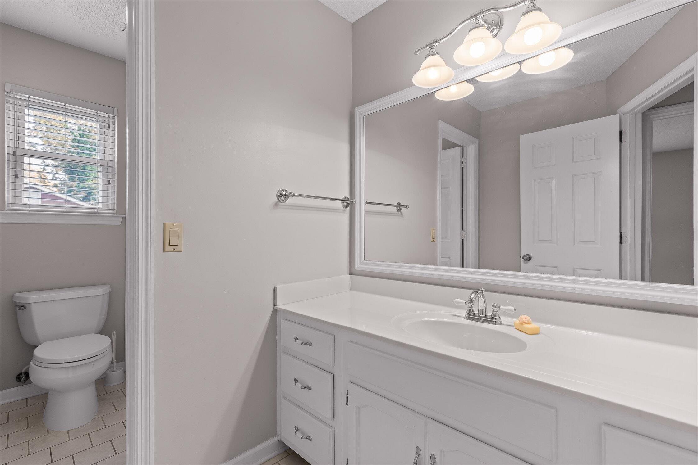 700 Swansons Ridge Road Chattanooga, TN 37421 - Photo 19 of 32 Bathroom