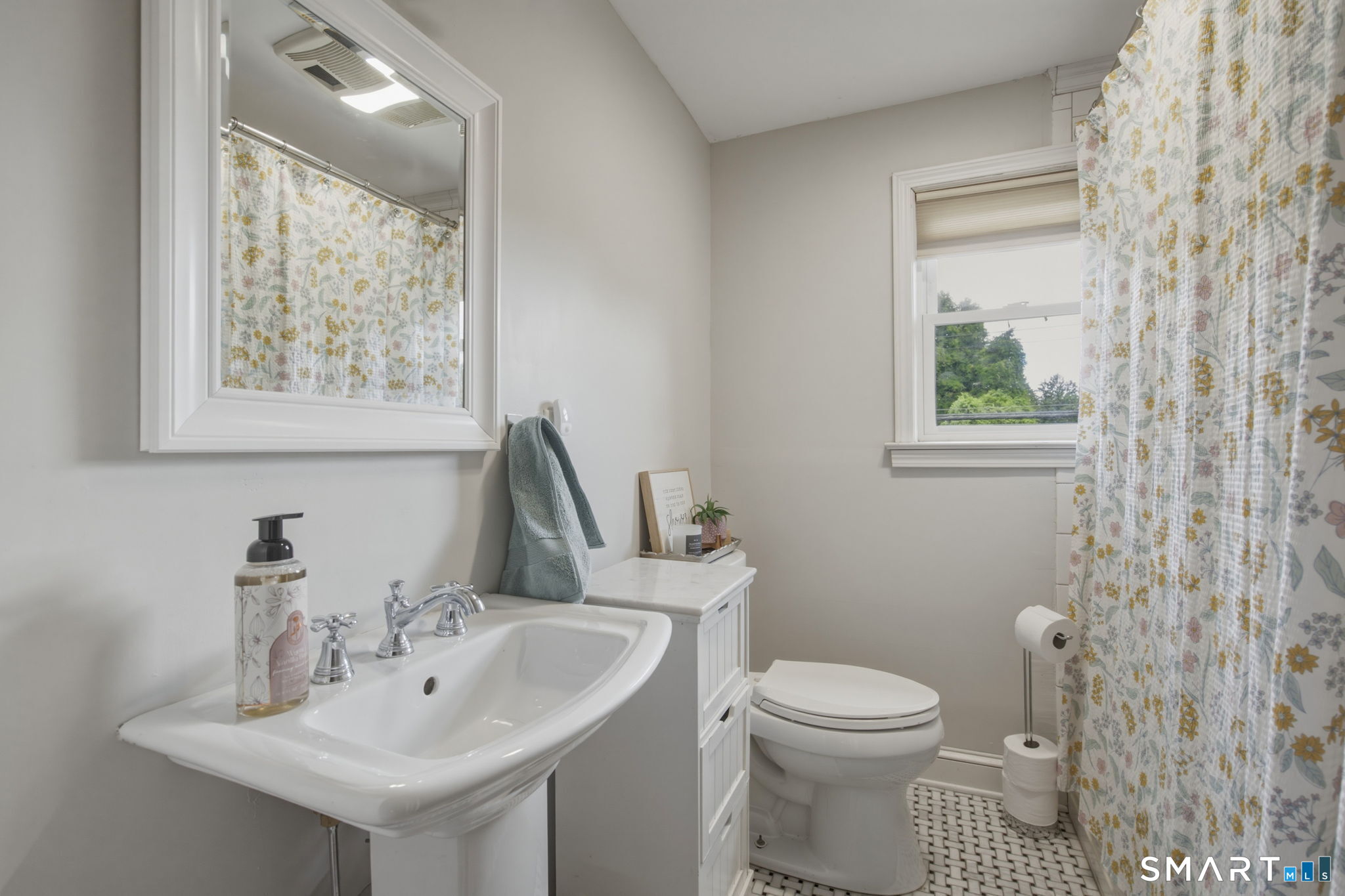 2 Stephen Street Manchester, CT 06040 - Photo 17 of 30