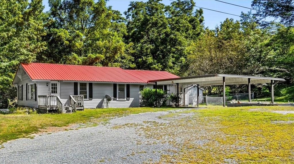 1226 Old Liberty Road Asheboro, NC 27203 - Photo 1 of 33